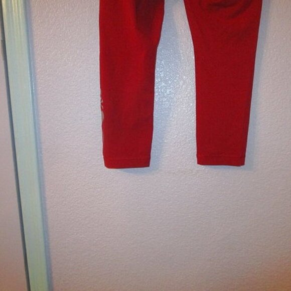 Lululemon ALIGN Soul Cycle Size 4 LEGGINGS Crop 21" Graphic SKULL Heart POCKET - Picture 10 of 10